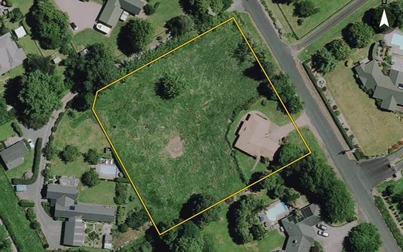 14 Cedar Park Road