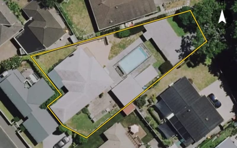 7 Banbury Crescent