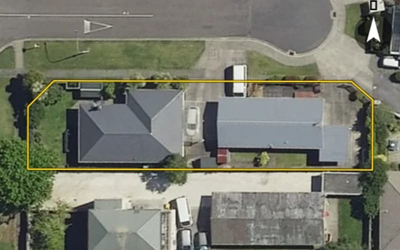 21 Larch Street