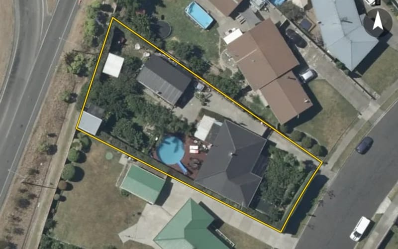 56 Clarence Cox Crescent