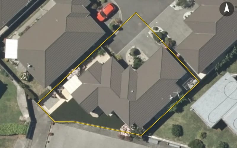 8E Nelson Crescent
