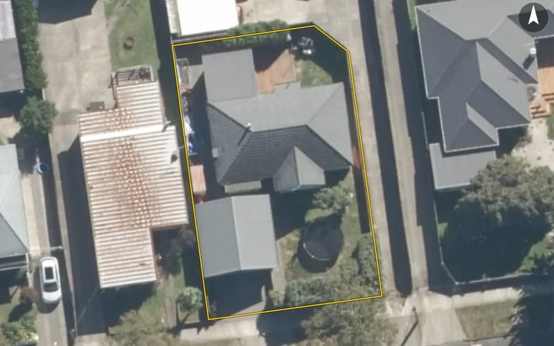 13 Victoria Street