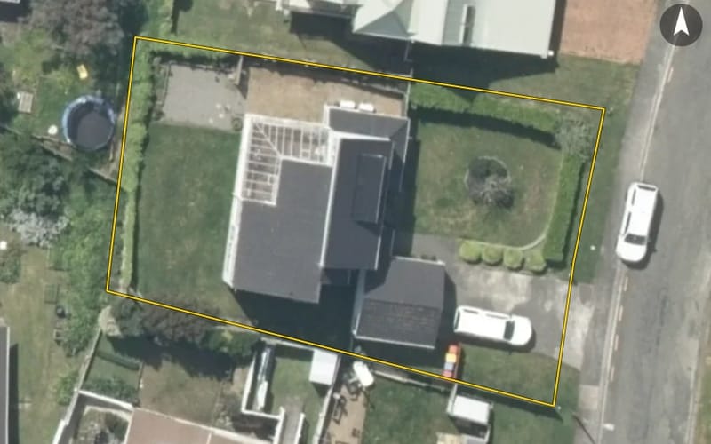 3 Tregear Place