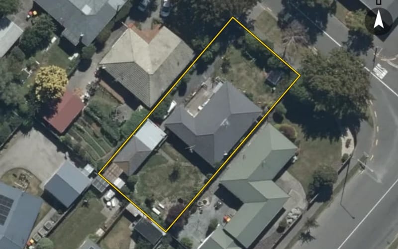 3 Burnside Crescent