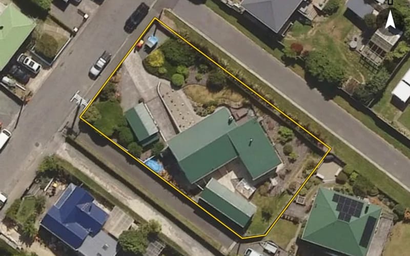 28 Helensburgh Road