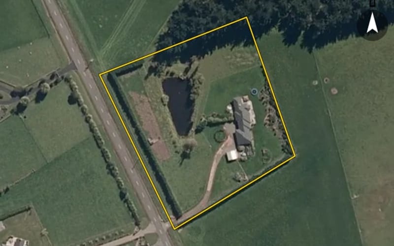 254 Mount Stewart Halcombe Road
