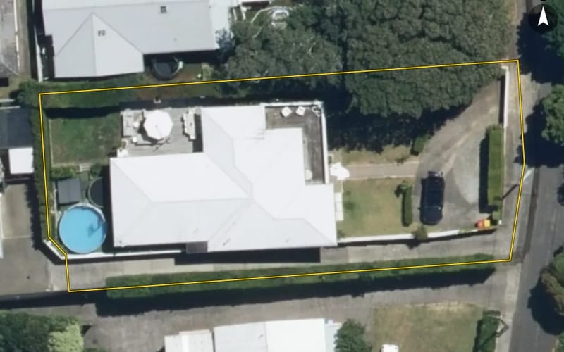 16 Michaels Avenue