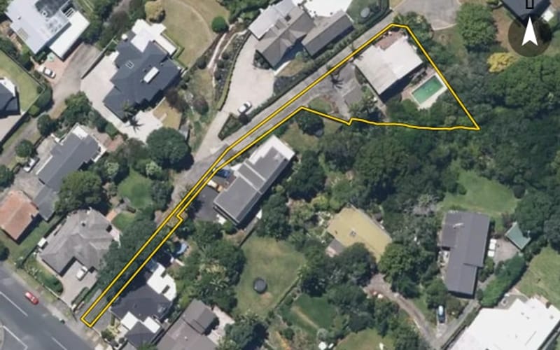 33A Bleakhouse Road
