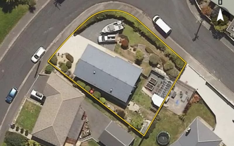 16 Charters Street