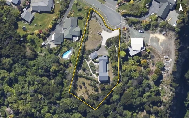 16 van Beek Place