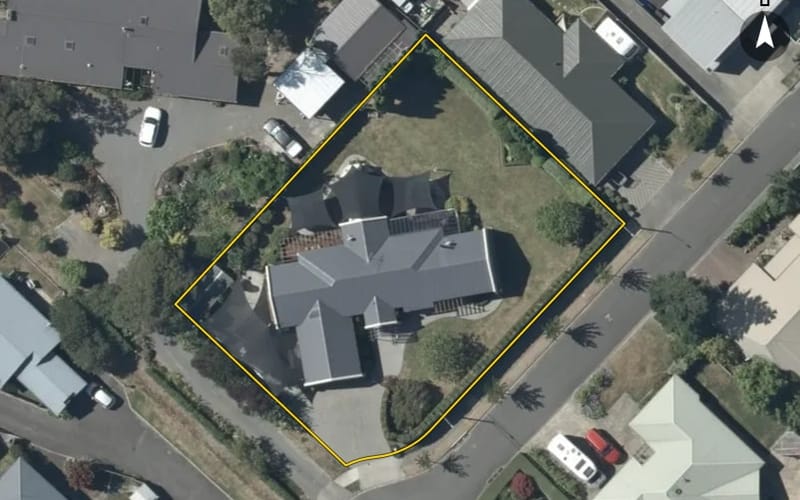 10 Ross Place