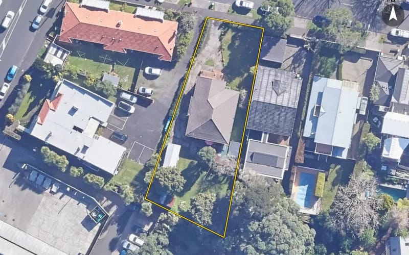 1 Poronui Street