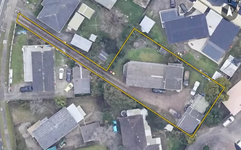 9 Orly Avenue