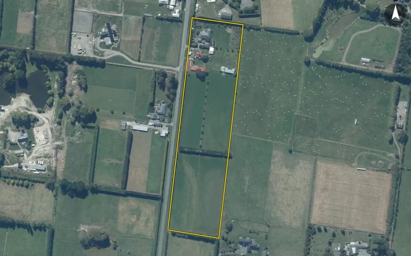 109 Voss Road