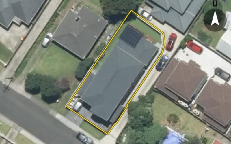 1 Lloyd Avenue