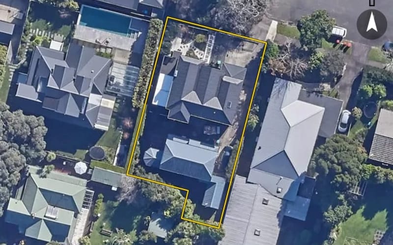 4 Conway Road