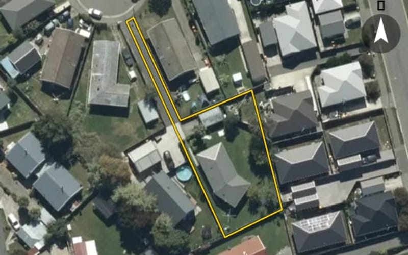 7 Carteret Place