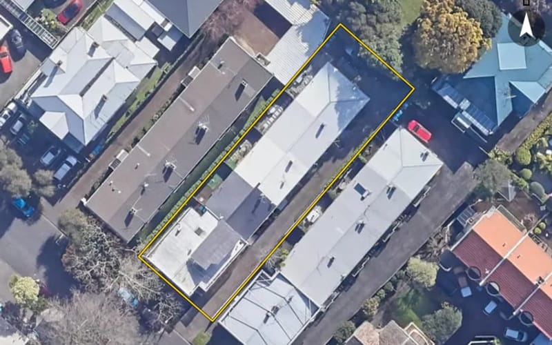 2/6 Sarawia Street