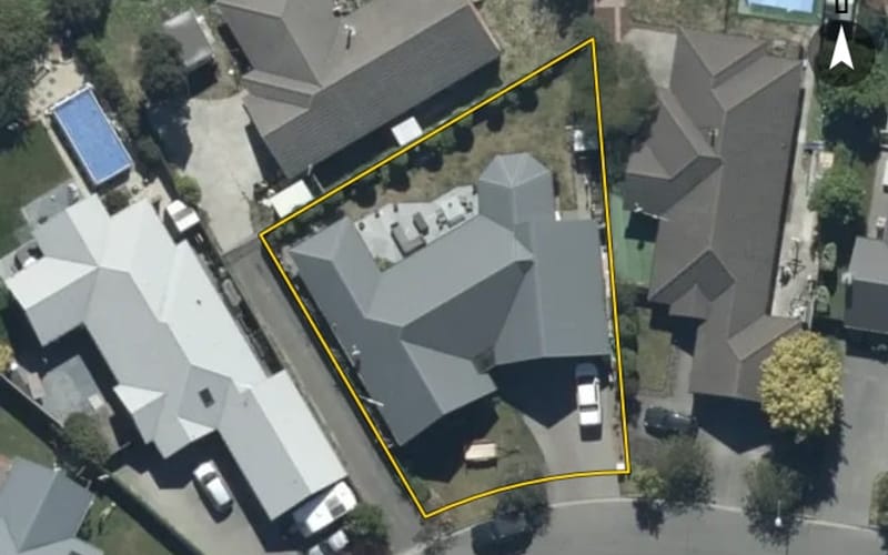 8 Evergreen Place