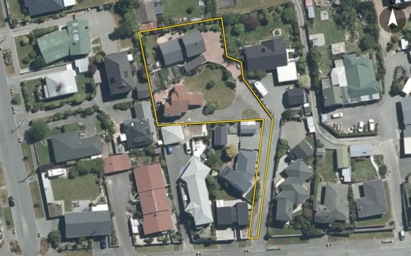 2/13 Marchwiel Street