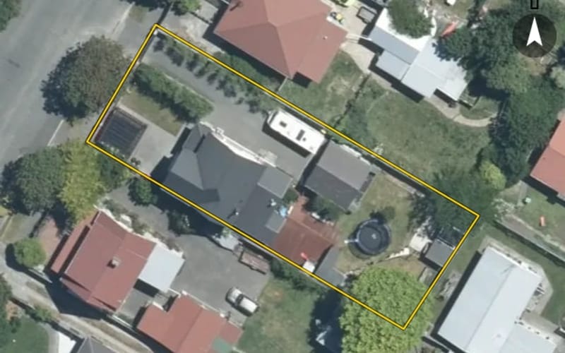 6 Grandi Avenue