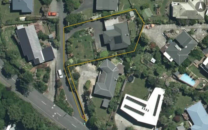 27 Tosswill Road