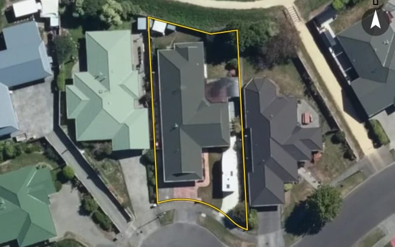 22 Strachan Way