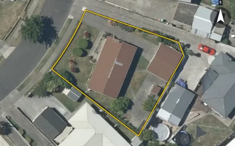 25 Merton Crescent