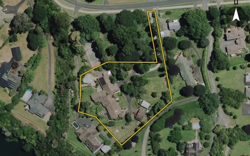 33 Riverglade Drive