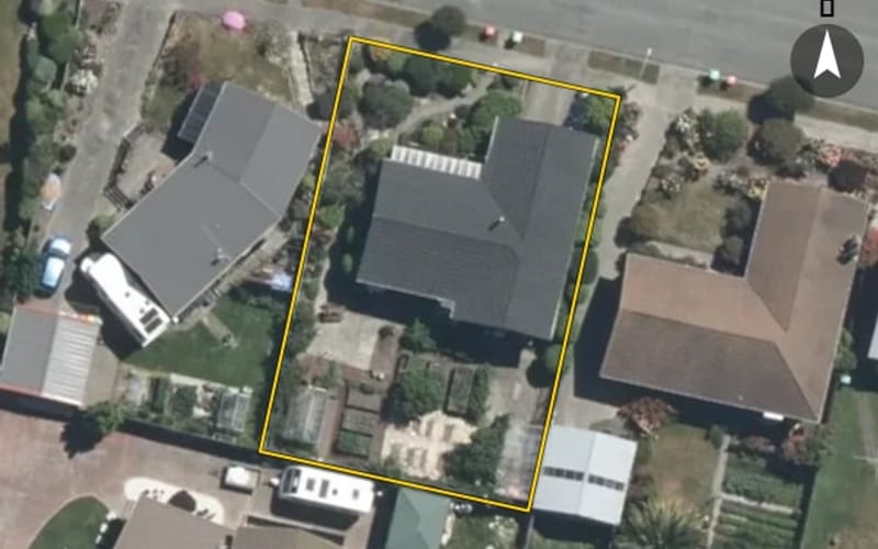 18 Burnett Street