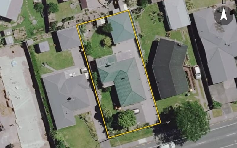 123 Comries Road