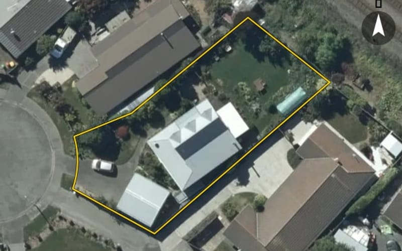 11 Warner Place