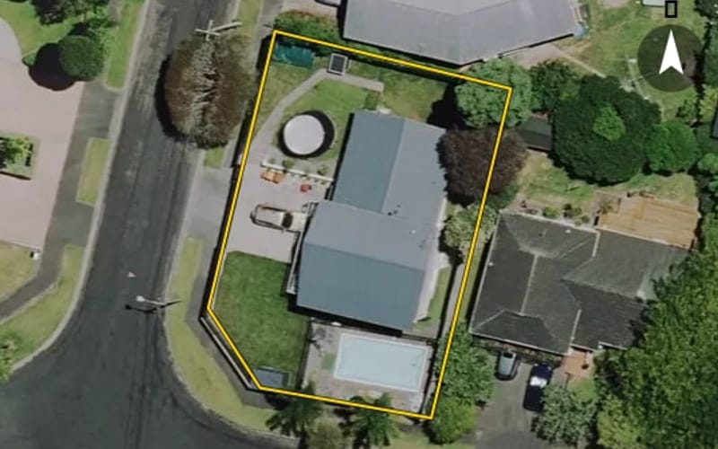 9 Balfour Crescent