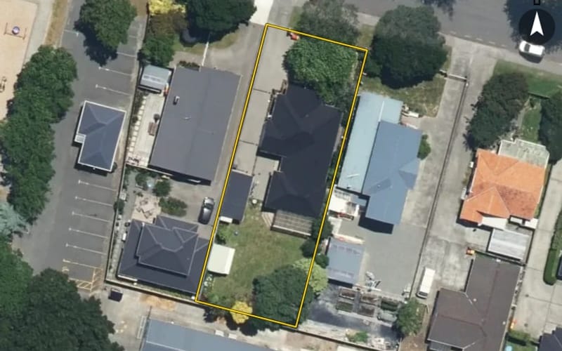 32 Hardy Street