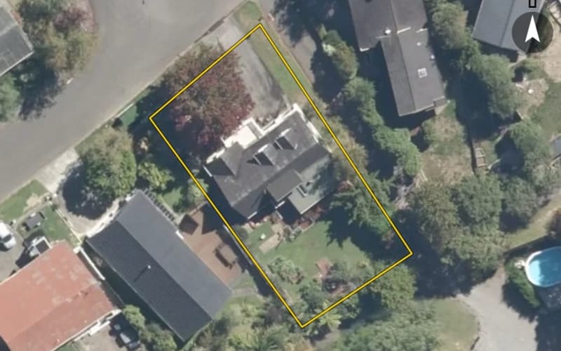 32 Chichester Drive