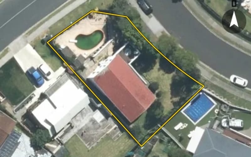 2 Hollyhock Place