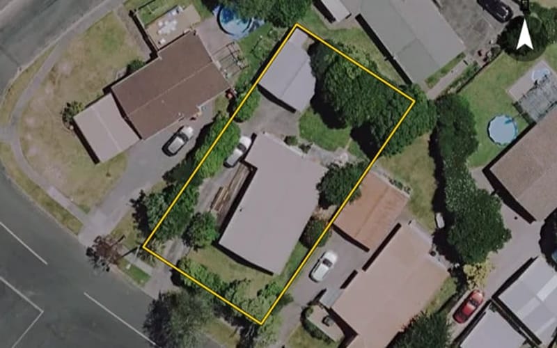 10 Garland Drive
