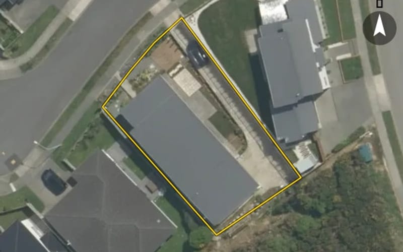 3 Belize Grove