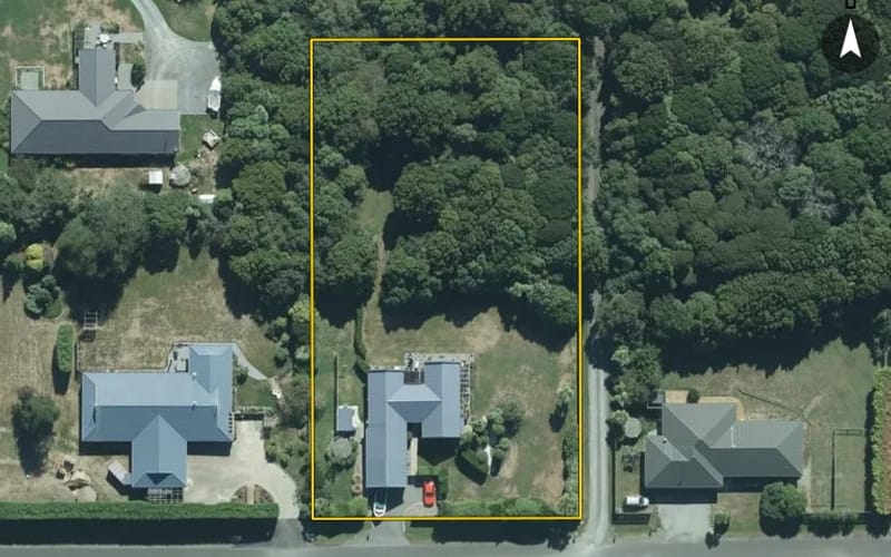 17 Raeburn Avenue