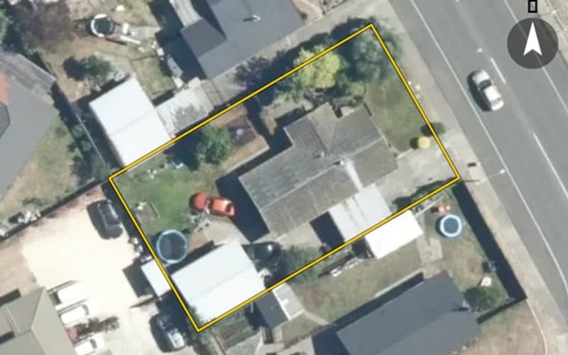 77 Caernarvon Drive