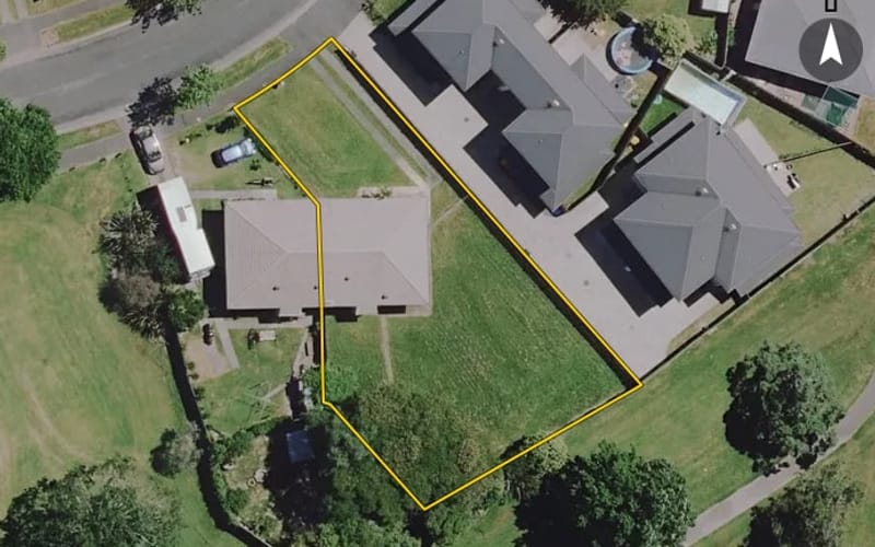 18 Sare Crescent