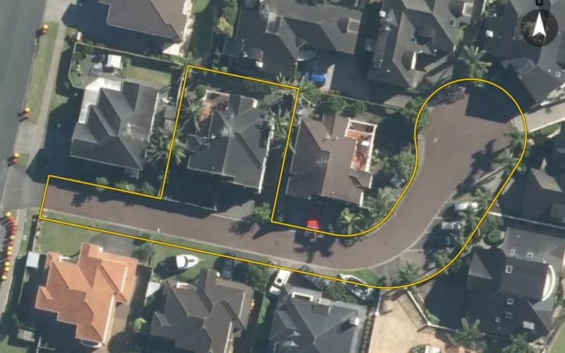 4 Villa Court