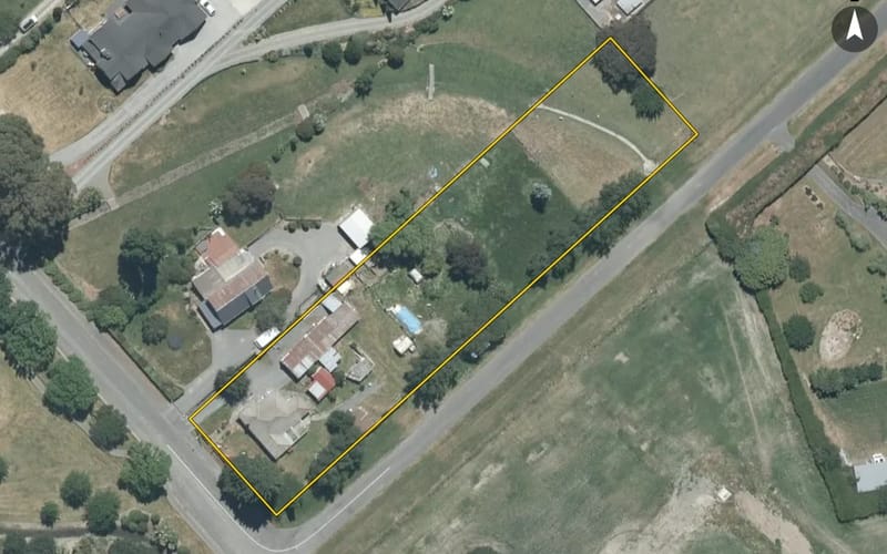 33 Tuarangi Road