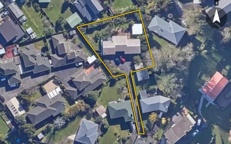14 Bannister Place