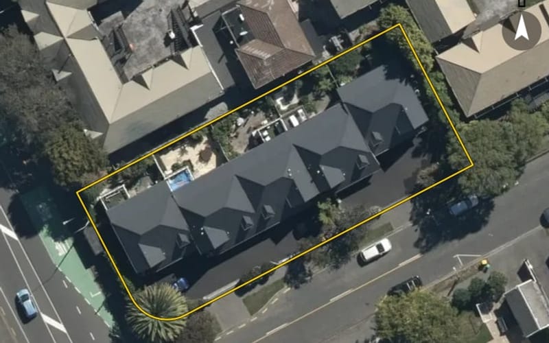 3 Holly Road