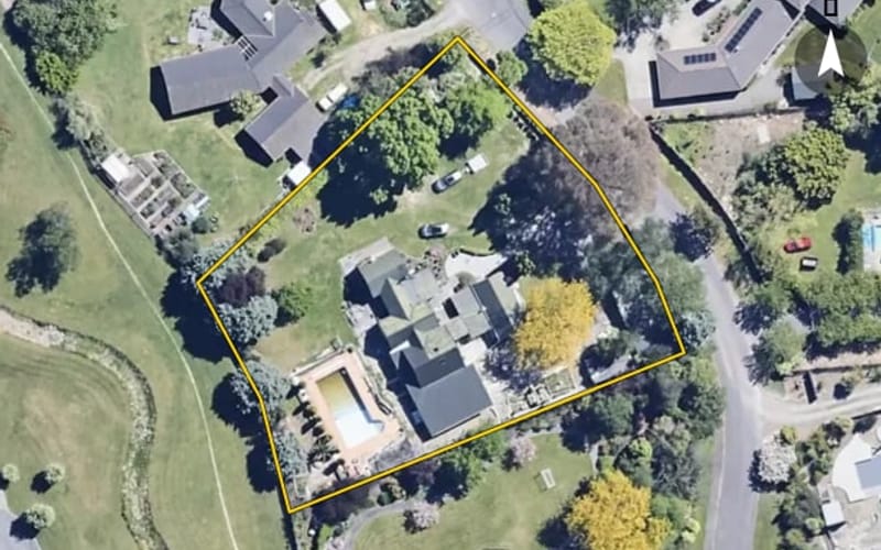 12 Glenhill Drive
