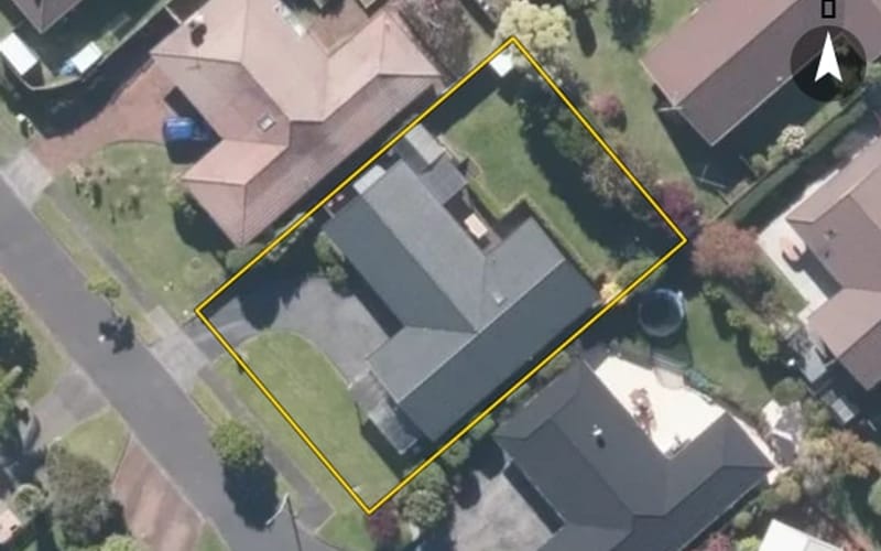 6 Camira Place