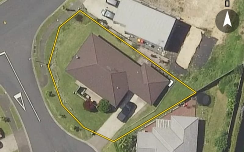 1 Carex Close