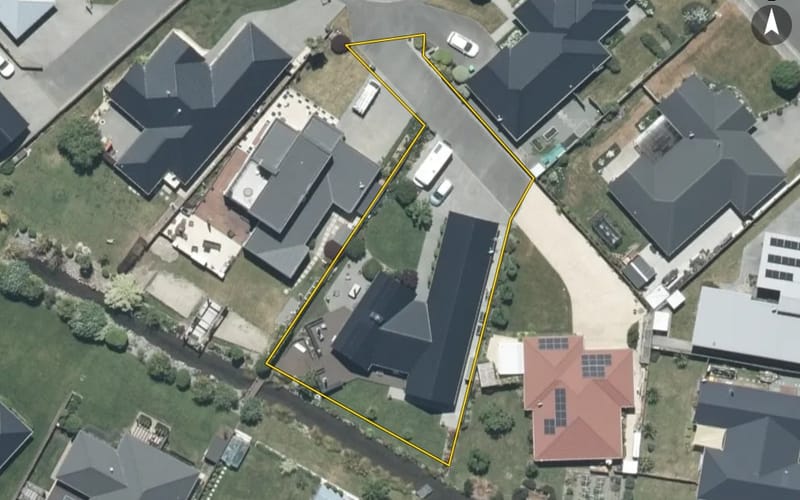 15 Orchard Grove