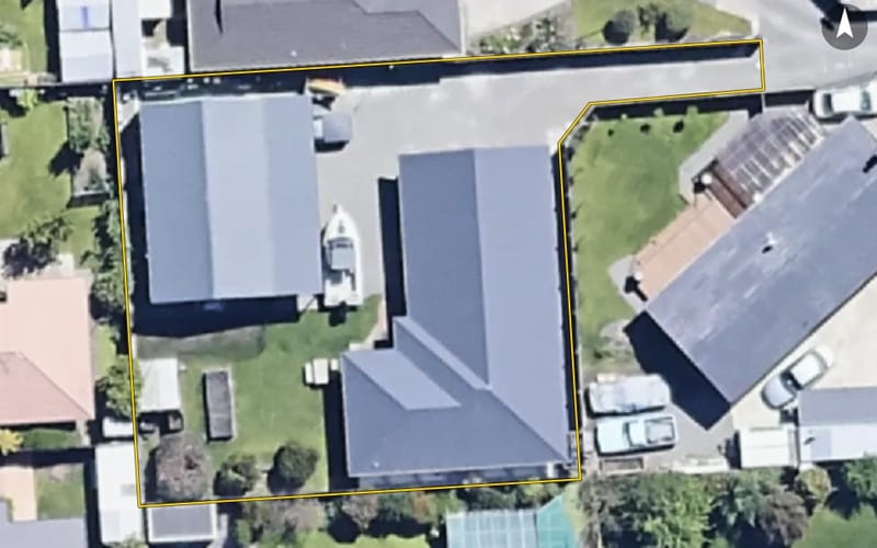 19B Mowat Street